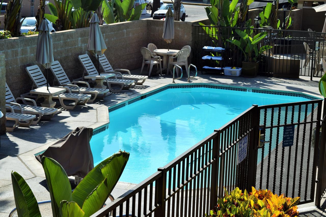 Multi Resorts At Aquamarine Villas Oceanside Ngoại thất bức ảnh